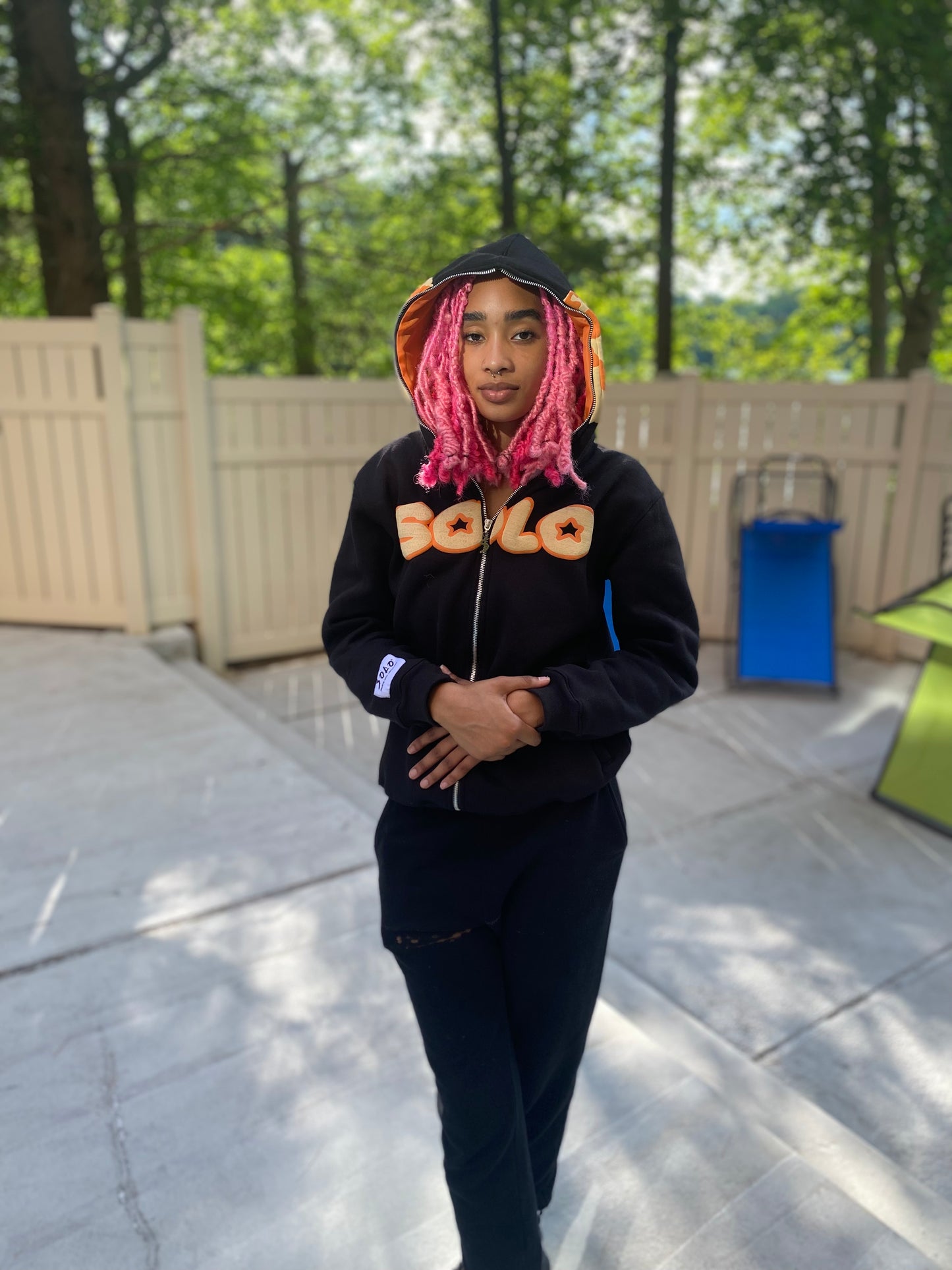 WRLDWIDE HOODIE