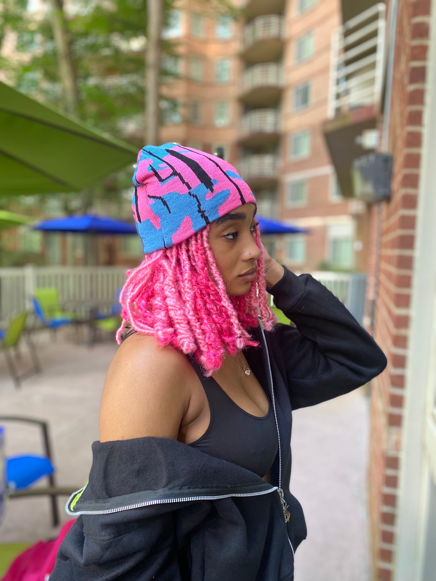 SOLOWRLDWIDE BEANIE