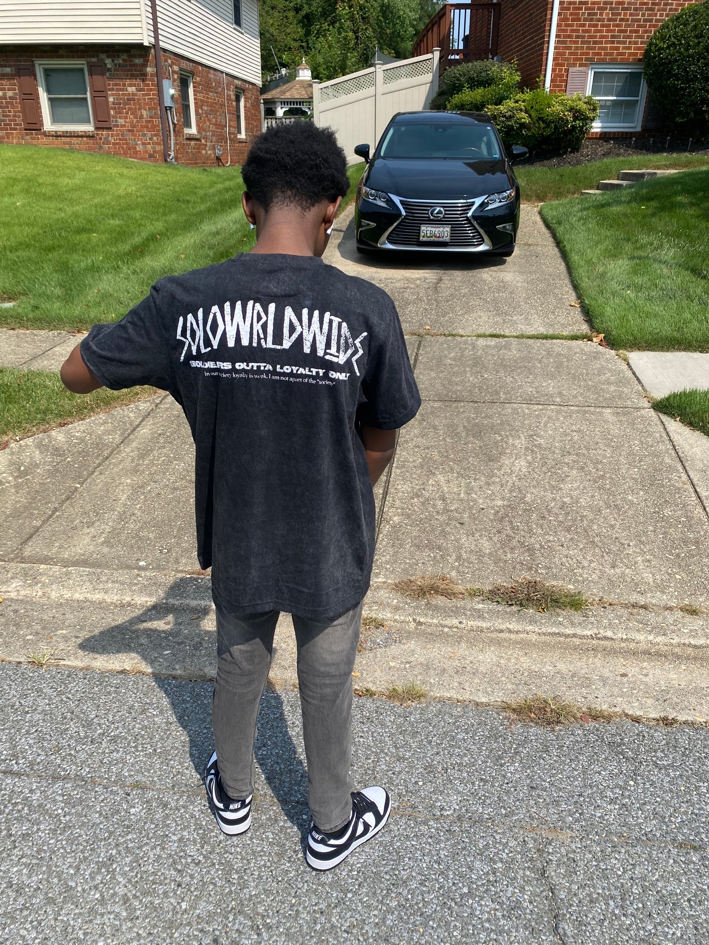UNLOYAL SOCIETY TEES