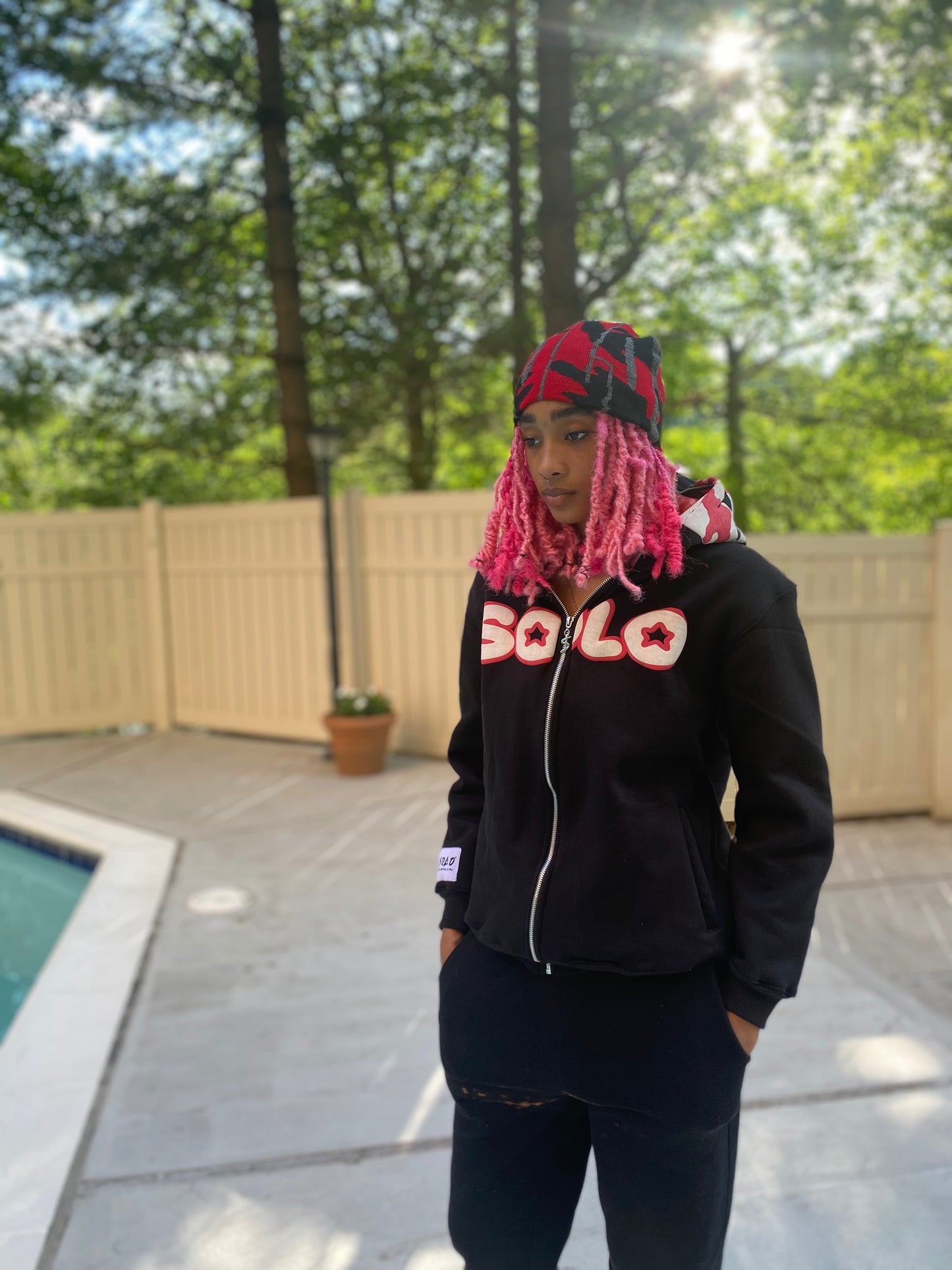 WRLDWIDE HOODIE
