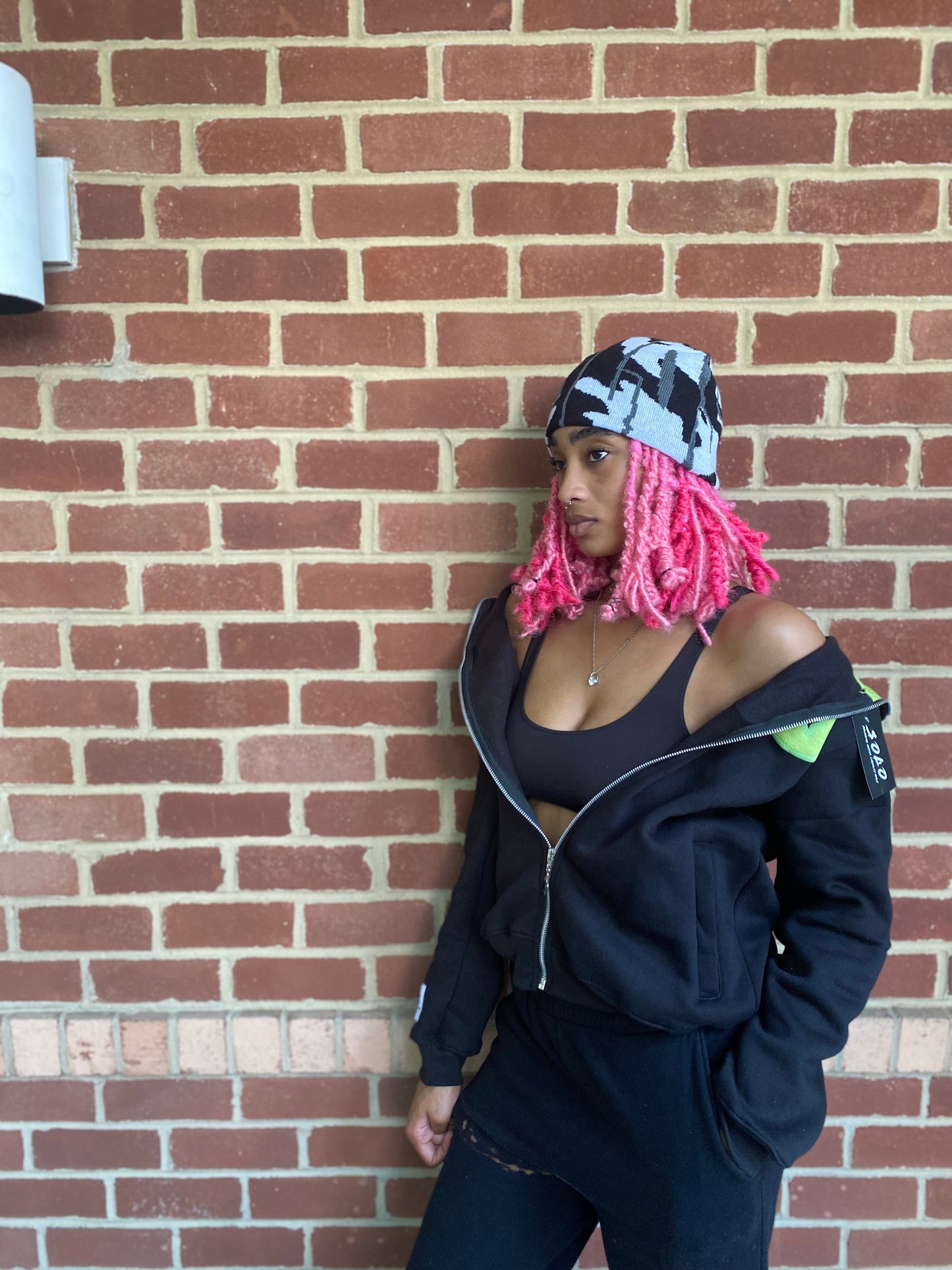 SOLOWRLDWIDE BEANIE